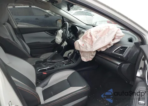 2018 Subaru Crosstrek Limited из США, поврежденный, VIN JF2GTAJC2JH258514